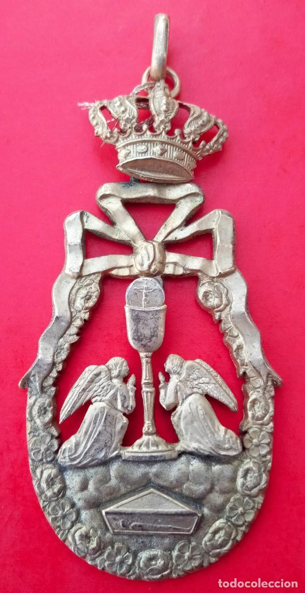Antig&uuml;edades: Preciosa Gran Medalla Antigua Santo Entierro.
