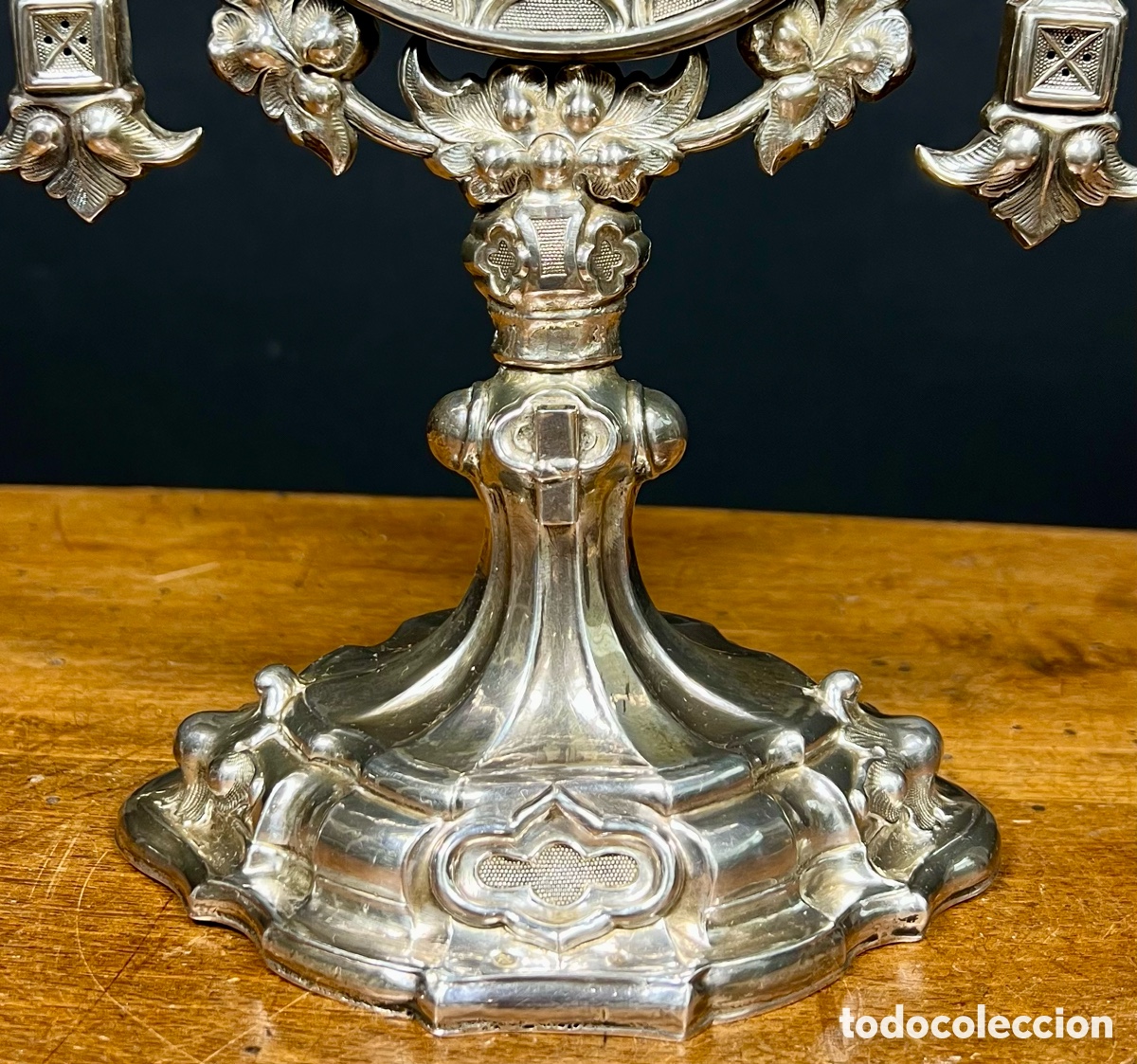 Antig&uuml;edades: Custodia de plata repujada. Siglo XIX - Foto 11
