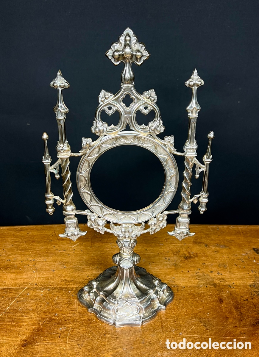 Antig&uuml;edades: Custodia de plata repujada. Siglo XIX - Foto 6
