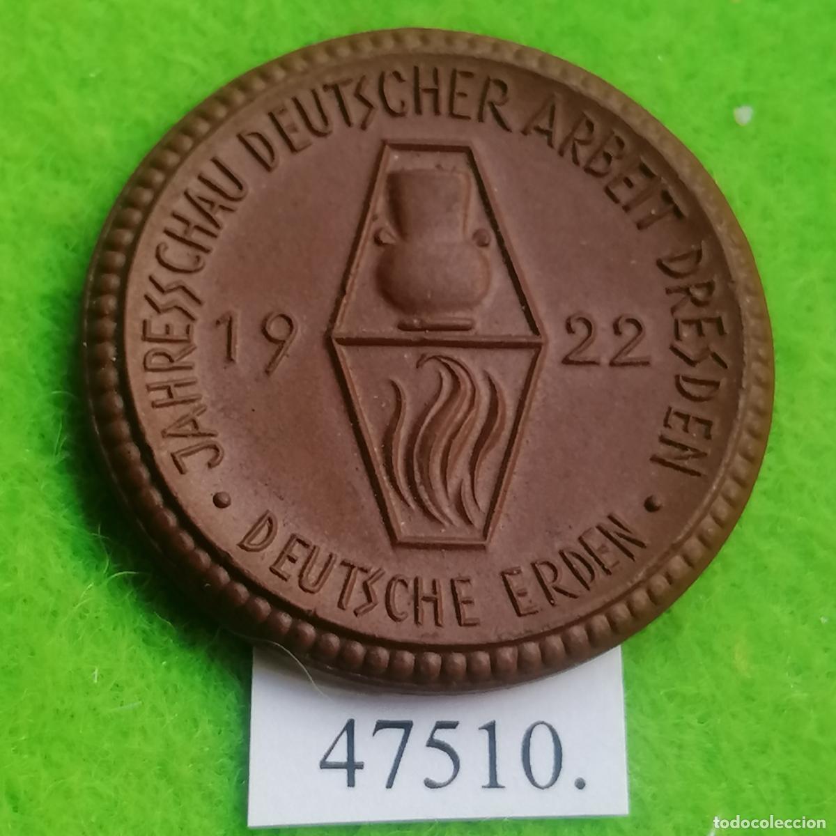 Antig&uuml;edades: Medalla Ceramica de Meissen Alemania, 1922 muestra anual de manufacturas Dresden, porcelana