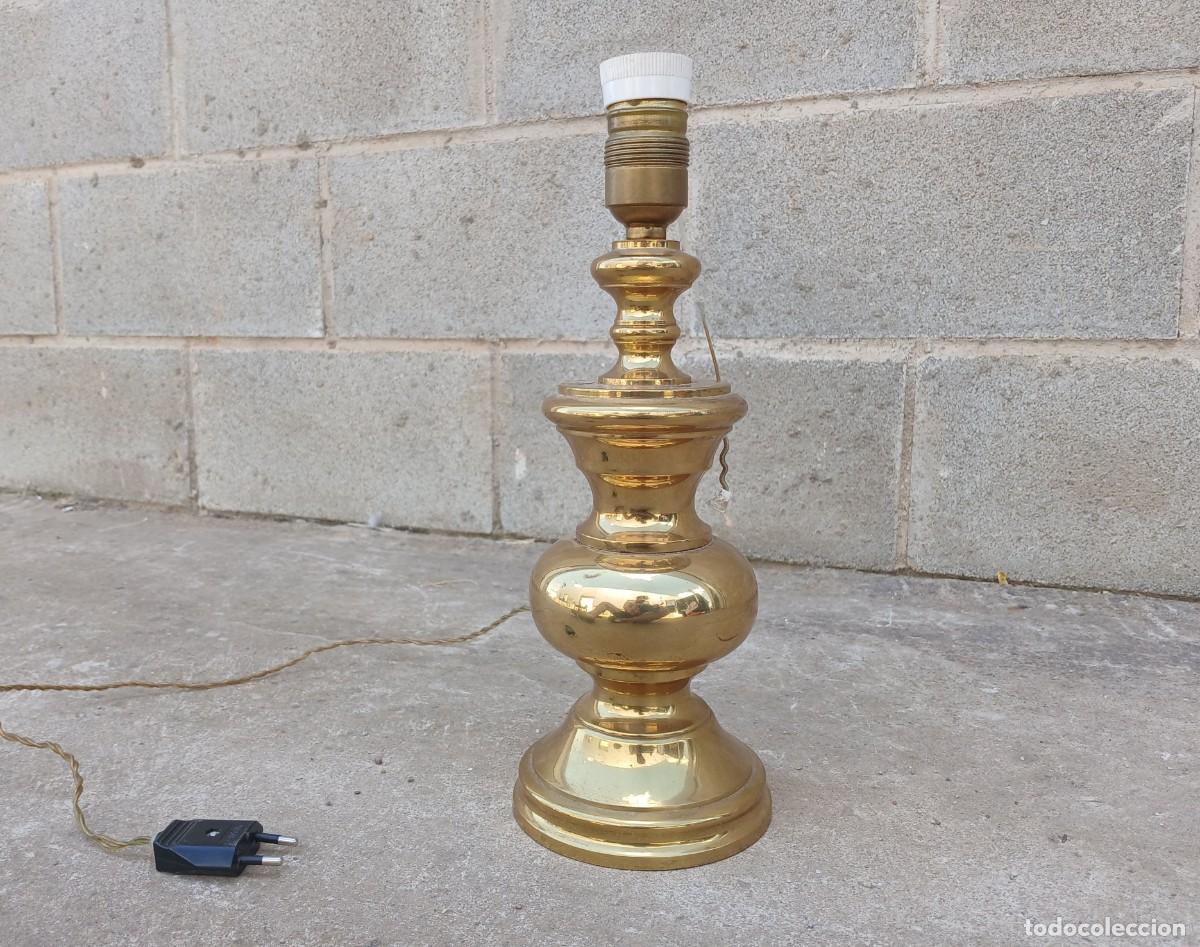 Antig&uuml;edades: Lampara antigua sobremesa.