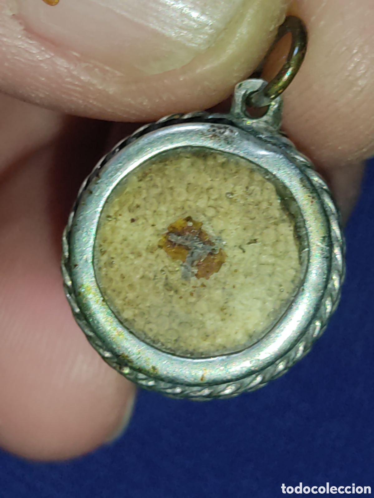 Antig&uuml;edades: Antiguo relicario de plata con cristal.Siglo XVIII - XIX