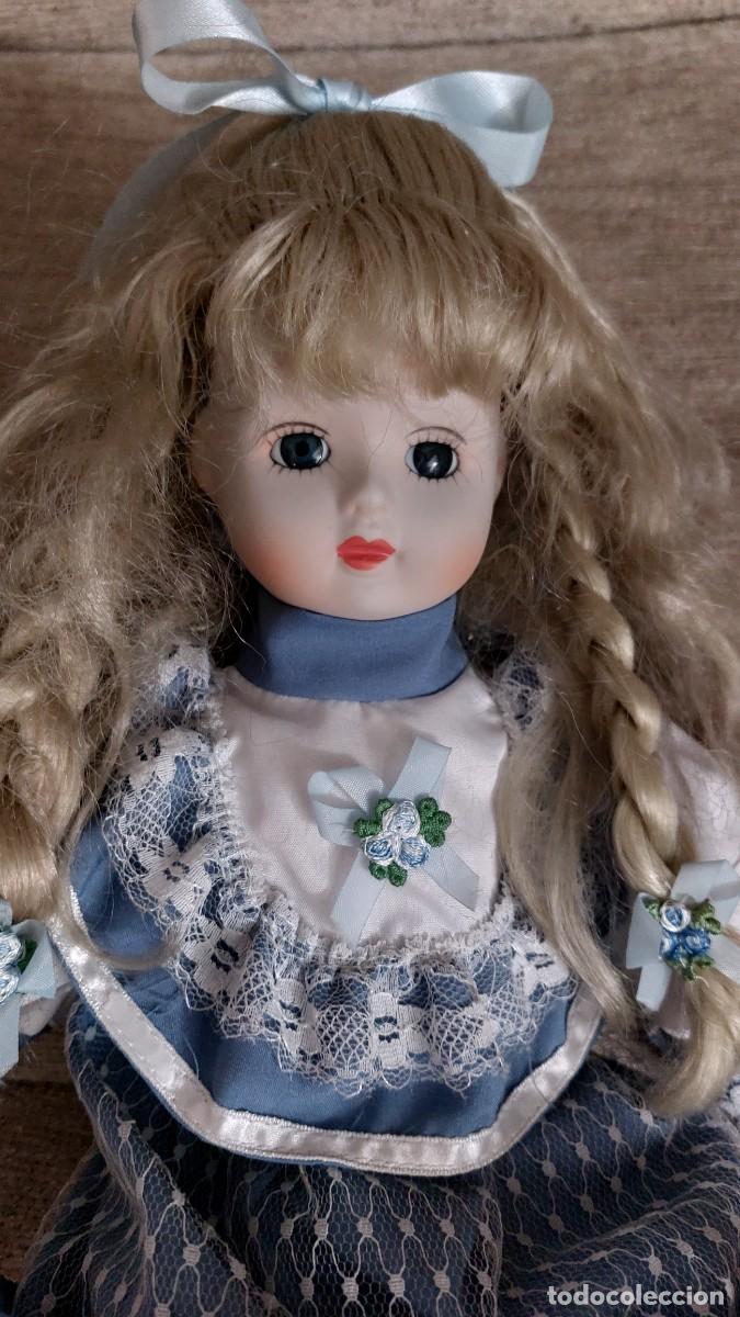 Antig&uuml;edades: Antigua mu&ntilde;eca de porcelana - Foto 4