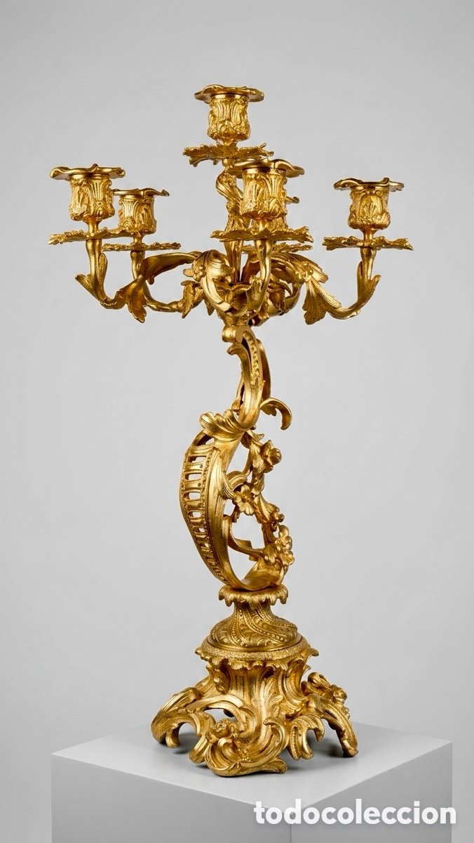Antiques: Pareja de candelabros franceses en bronce dorado, siglo XIX