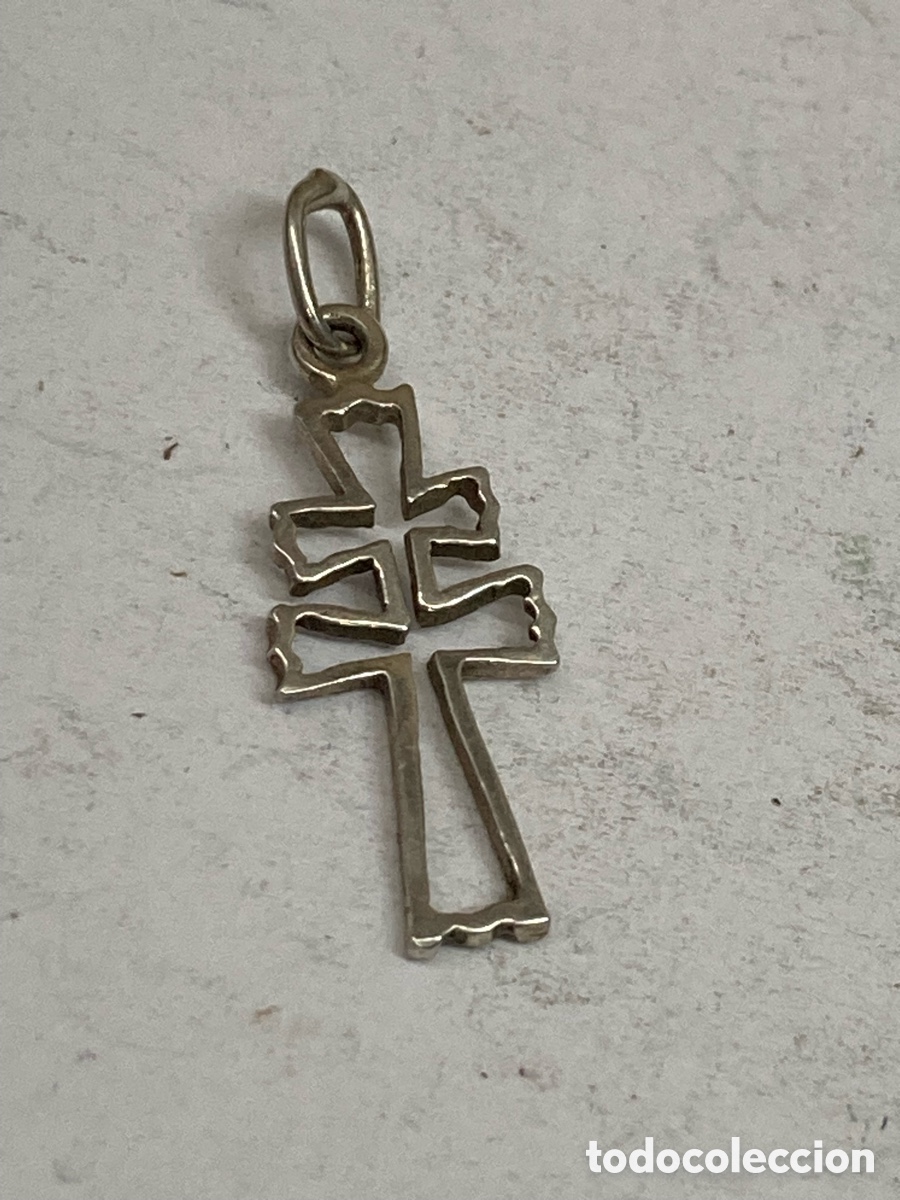 Antig&uuml;edades: Cruz de plata religiosa C613
