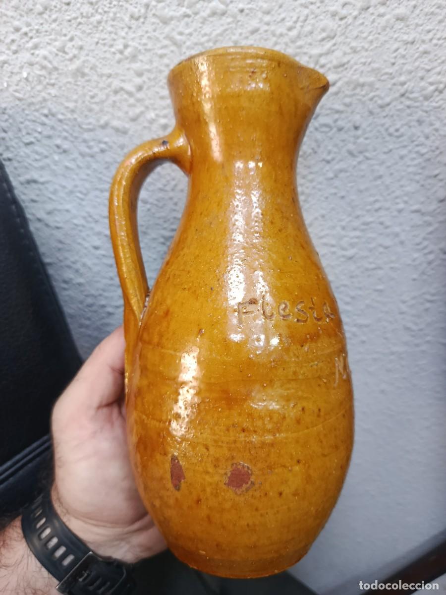 Antig&uuml;edades: Jarra de cer&aacute;mica, Fiesta de la aceituna de Martos.1983