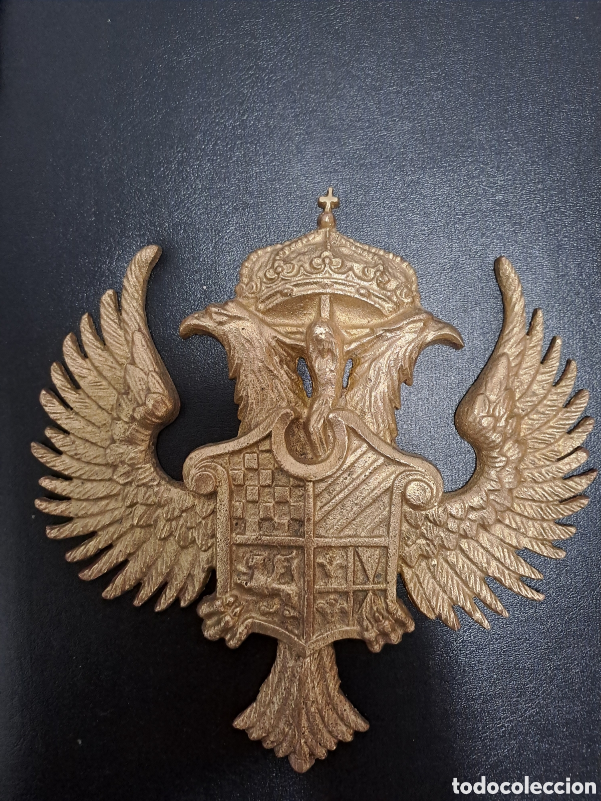 Antig&uuml;edades: Escudo bronce aguila San Juan y Castilla