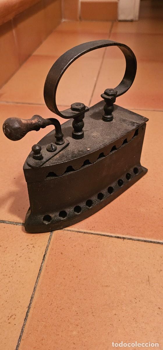 Antig&uuml;edades: Preciosa plancha de carbon muy antigua