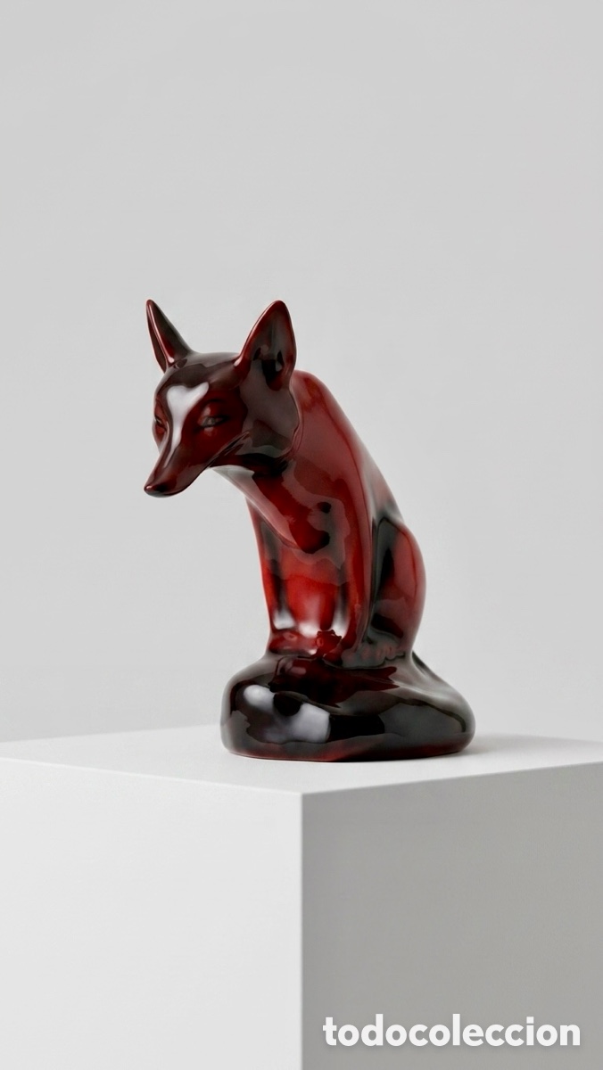 Antig&uuml;edades: Royal Doulton Flamb&eacute;; figura de zorro en porcelana, c. 1930