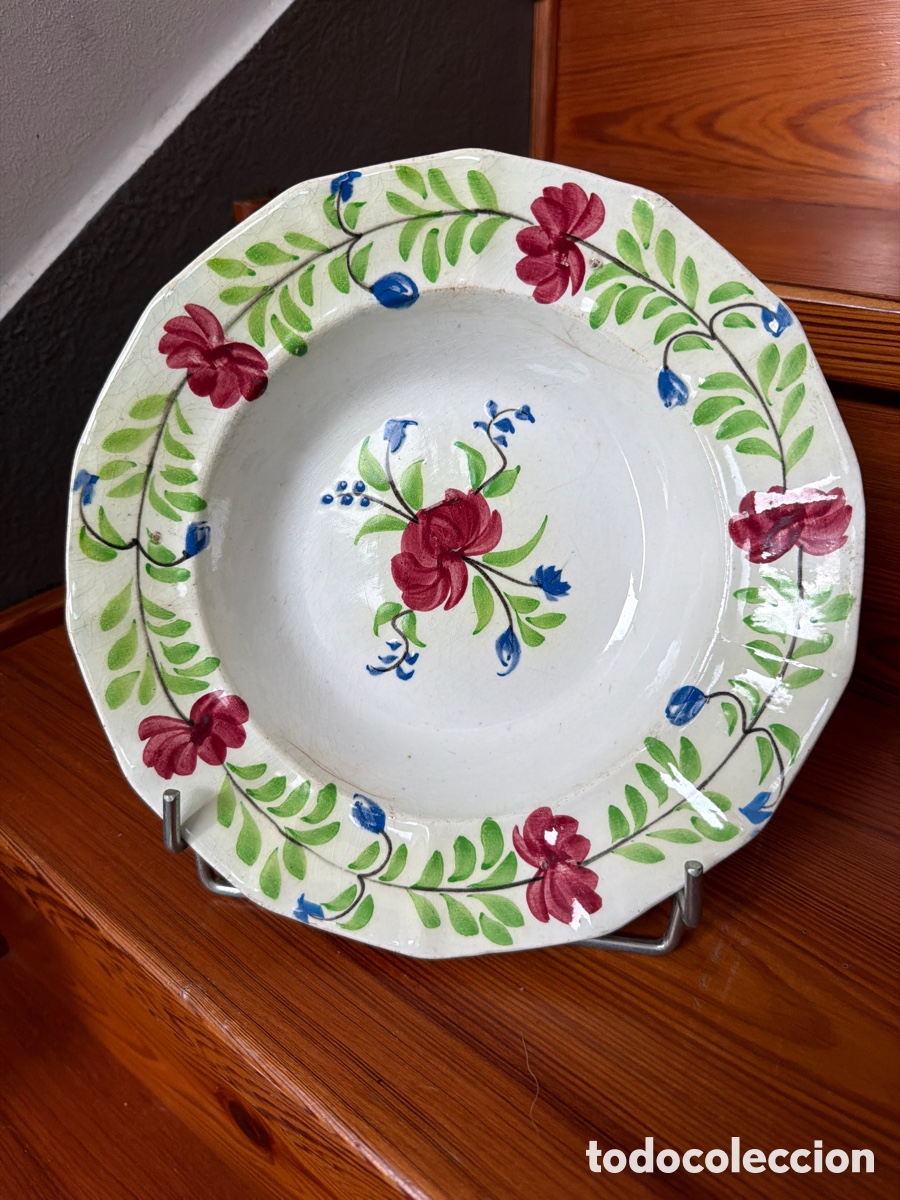 Antig&uuml;edades: Plato de sargadelos flores pintadas