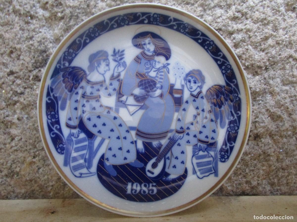 Antig&uuml;edades: PLATO OBSEQUIO NAVIDAD NO VENAL 1985 - DE LA EMPRESA SANTA CLARA DE VIGO GRUPO ALVAREZ 21CM.