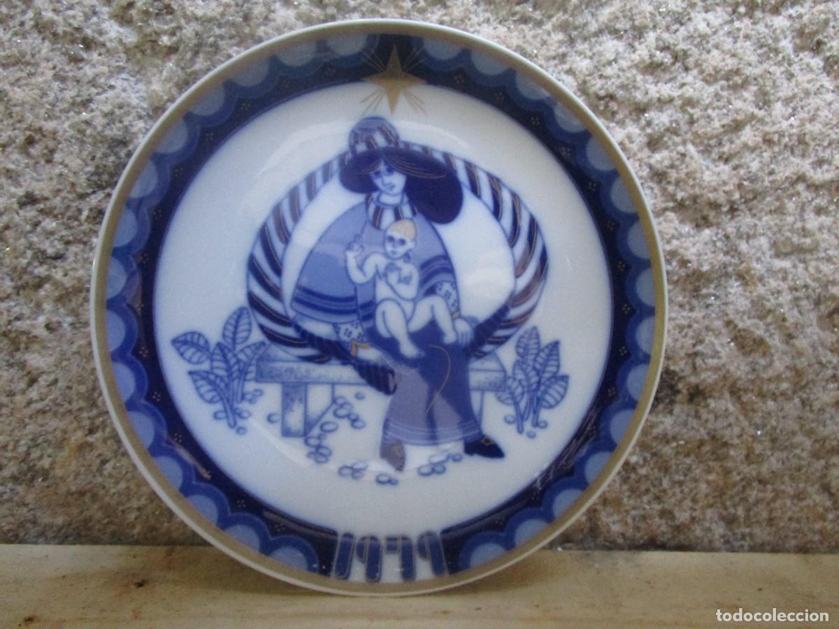 Antig&uuml;edades: PLATO OBSEQUIO NAVIDAD NO VENAL 1979 - DE LA EMPRESA SANTA CLARA DE VIGO GRUPO ALVAREZ 21CM.