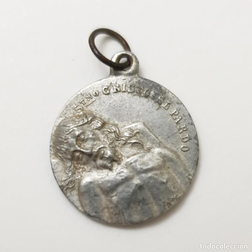Antig&uuml;edades: ANTIGUA MEDALLA CRISTO DE EL PARDO Real Convento PP Capuchinos Madrid Imagen Gregorio Fdez