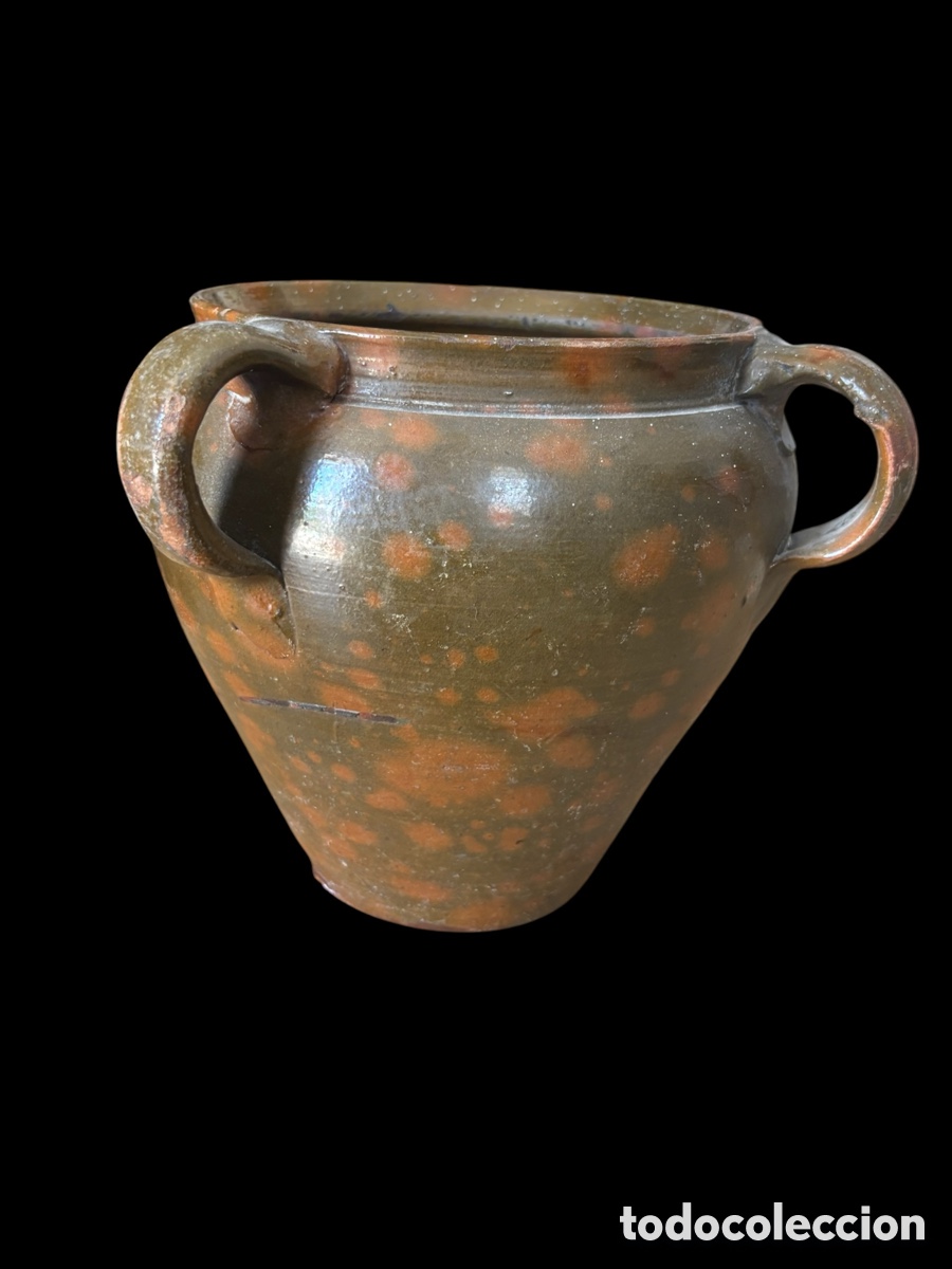 Antig&uuml;edades: Antigua olla aragonesa para fuego.