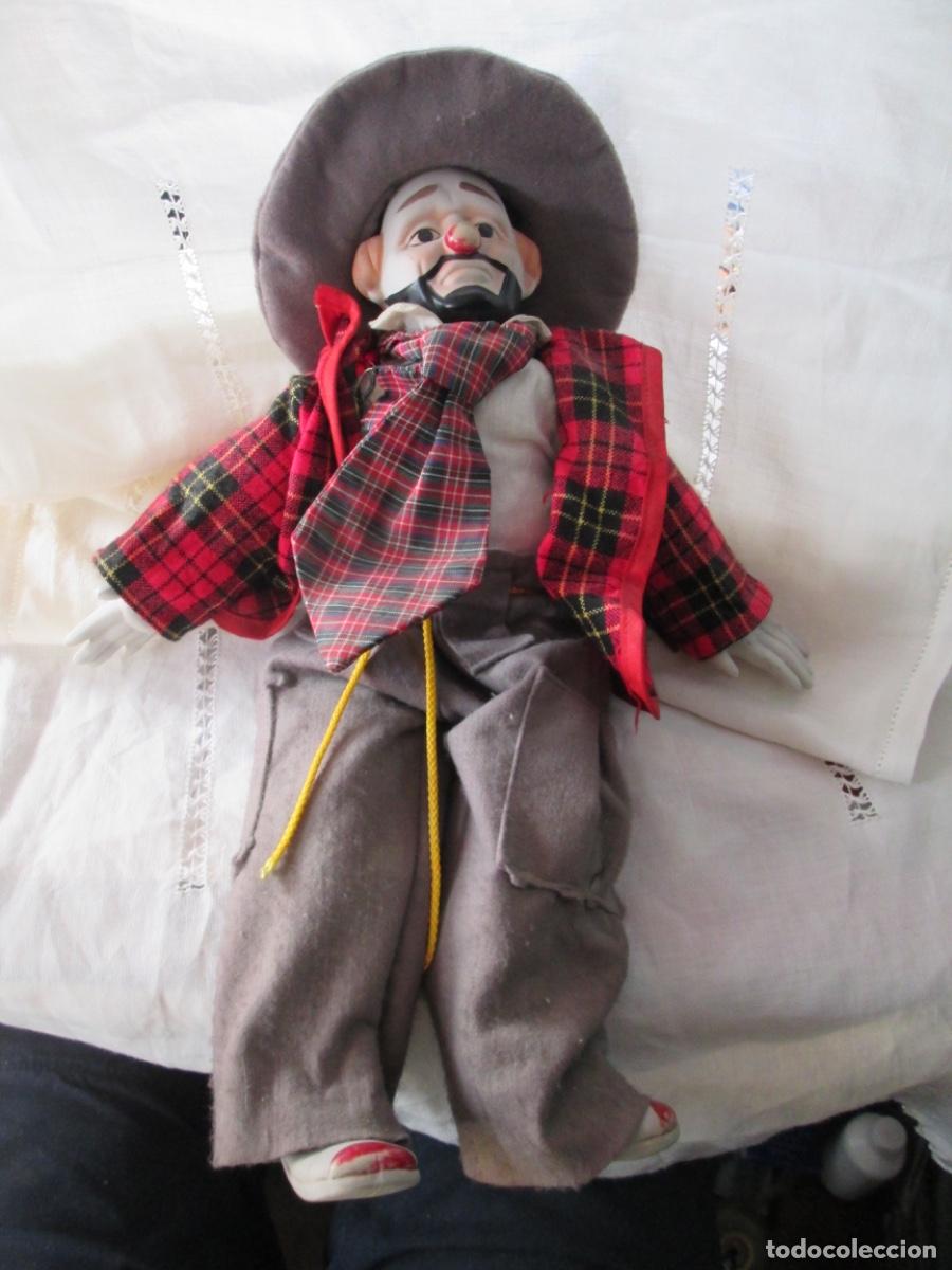 Antig&uuml;edades: PAYASO PORCELANA DE 40 CMS