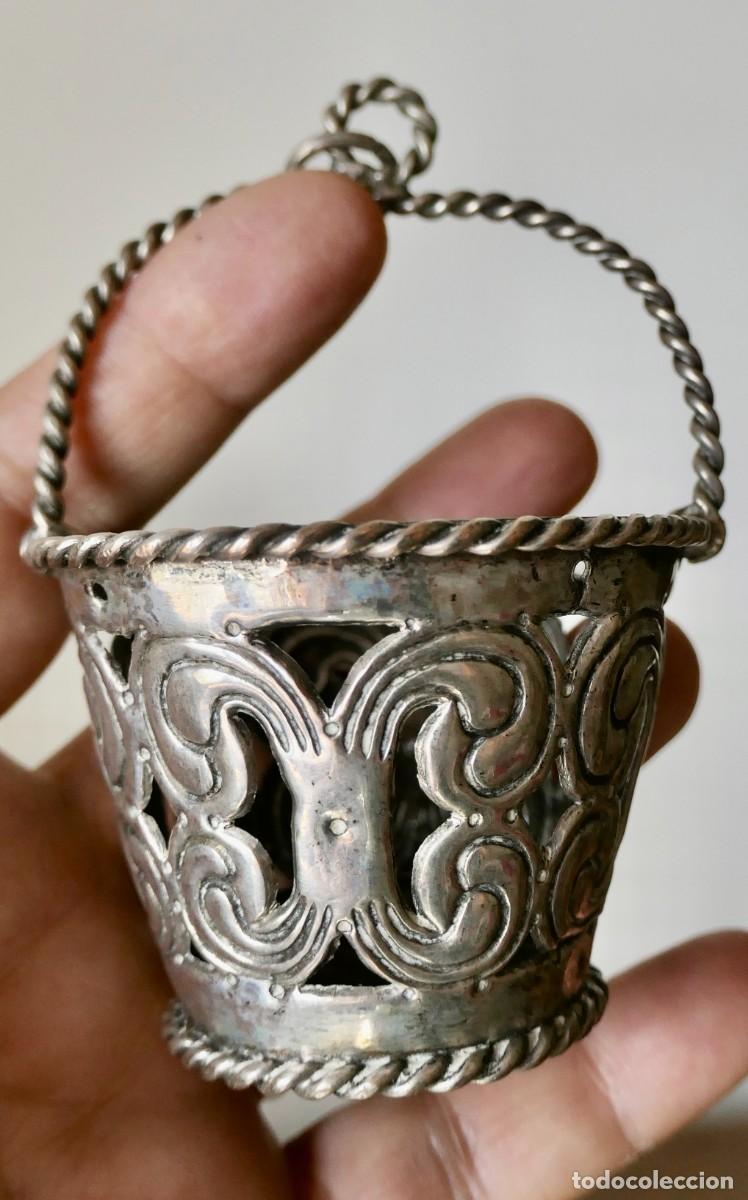Antig&uuml;edades: antigua cesta de plata decorativa - altura 10 cm di&aacute;metro 6 cm y 43 gr