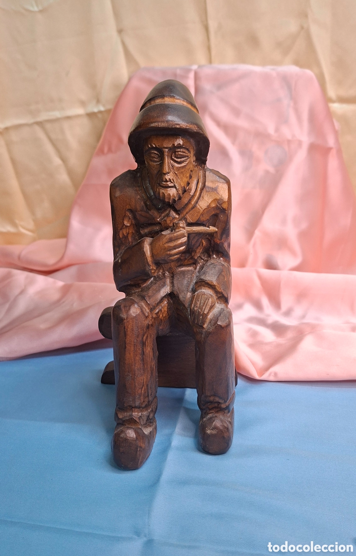 Antig&uuml;edades: Talla de madera del Siglo XX - Foto 8