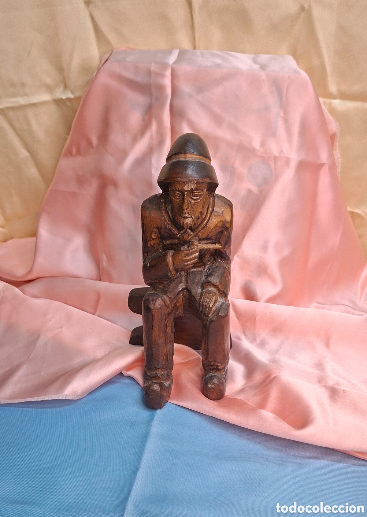 Antig&uuml;edades: Talla de madera del Siglo XX - Foto 3