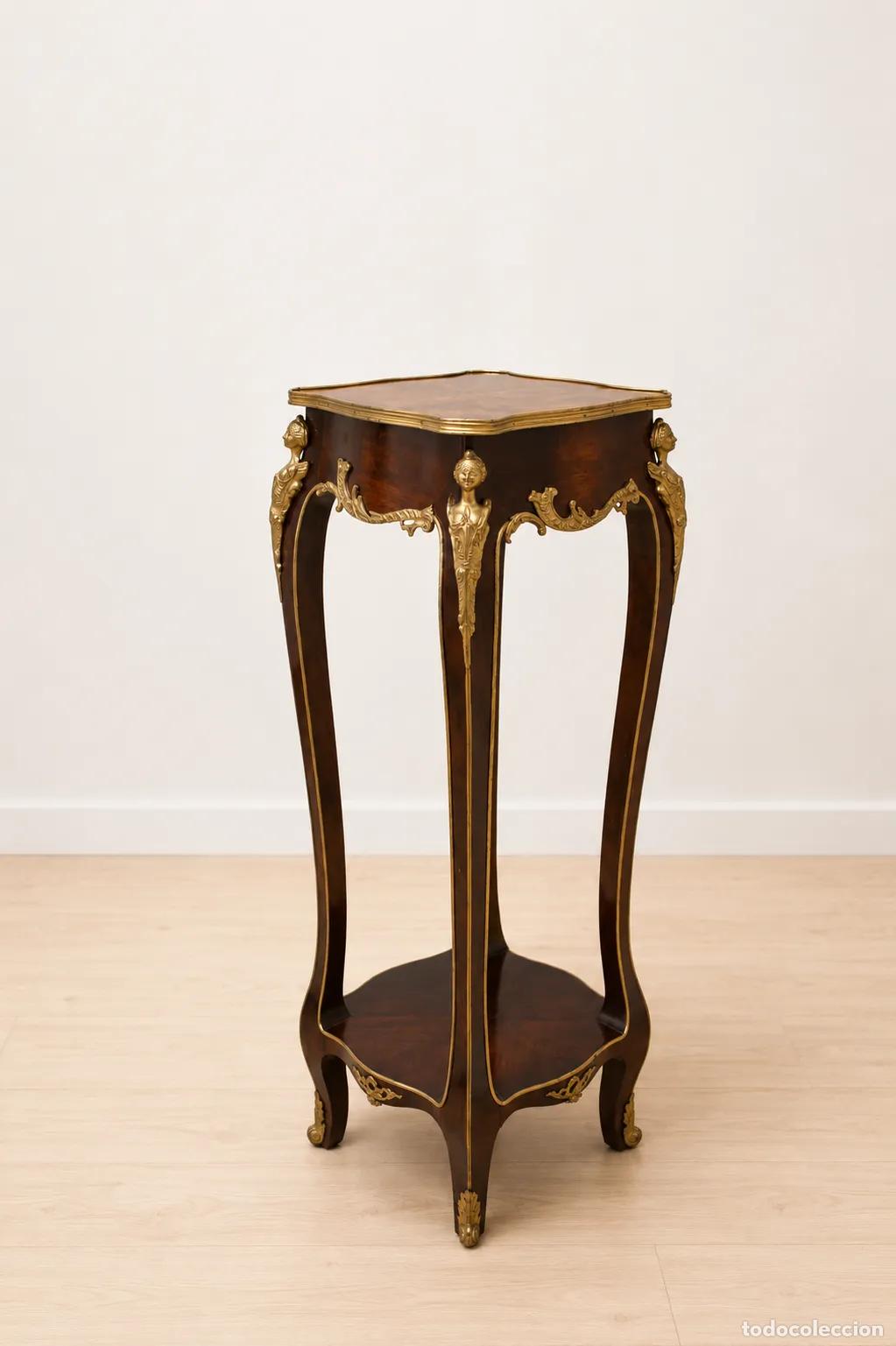 Antig&uuml;edades: Pedestal madera y aplicaciones bronce - Foto 8