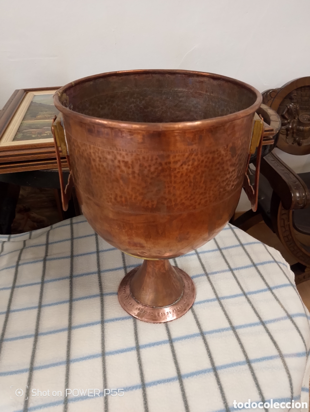 Antig&uuml;edades: Jarra de cobre antigua