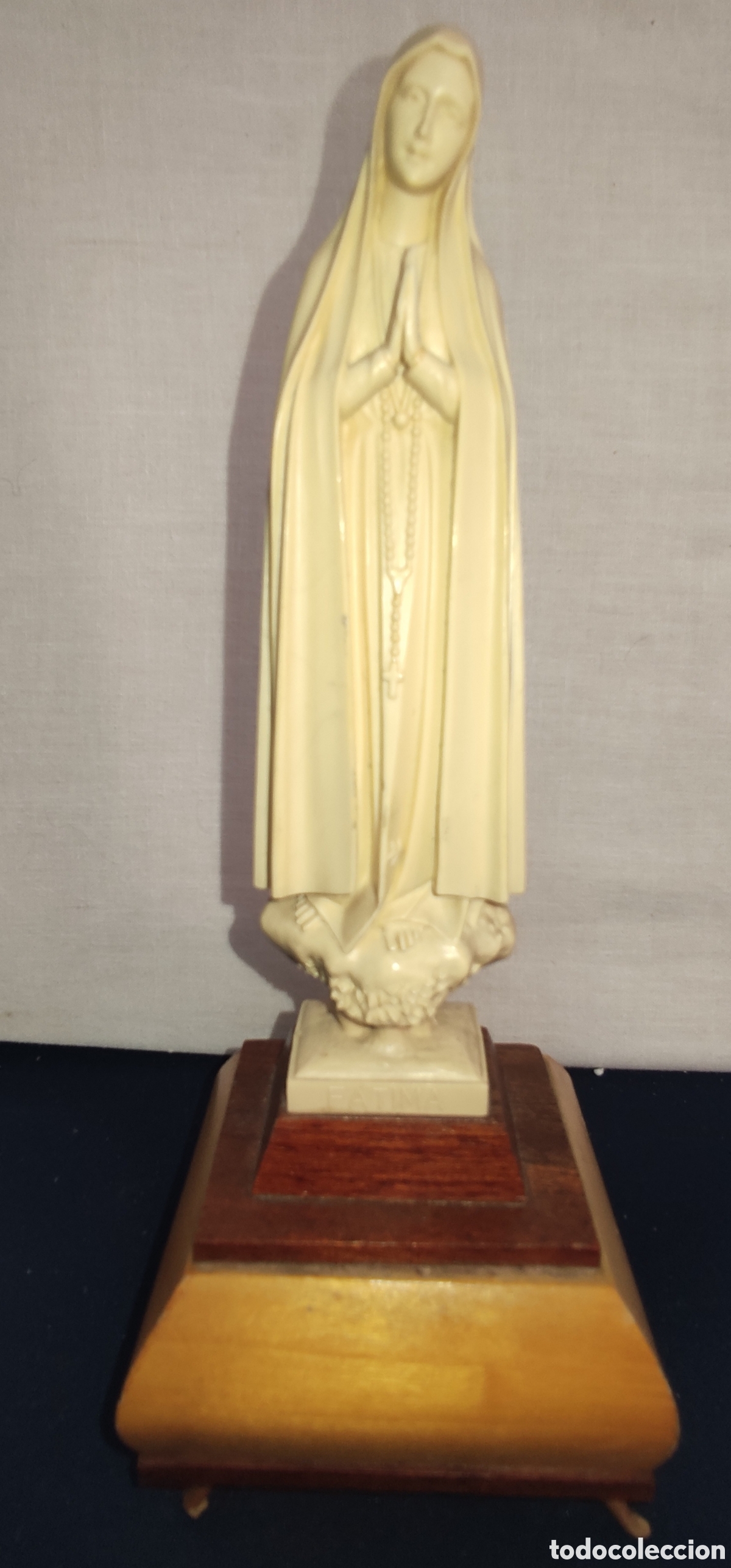Antig&uuml;edades: Figura virgen de F&aacute;tima caja musical