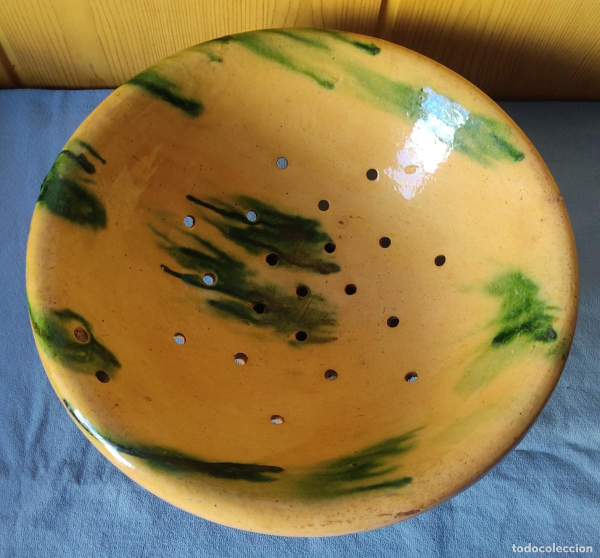 Oggetti Antichi: ANTIGUO CUENCO ESCURRIDOR DE CERAMICA POPULAR CATALANA SIGLO XIX