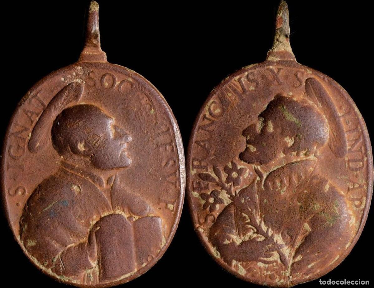 Antiquit&eacute;s: Medalla Siglos XVI-XVII, S, Ignacio de Loyola / S. Francisco Javier - 47x31 mm.