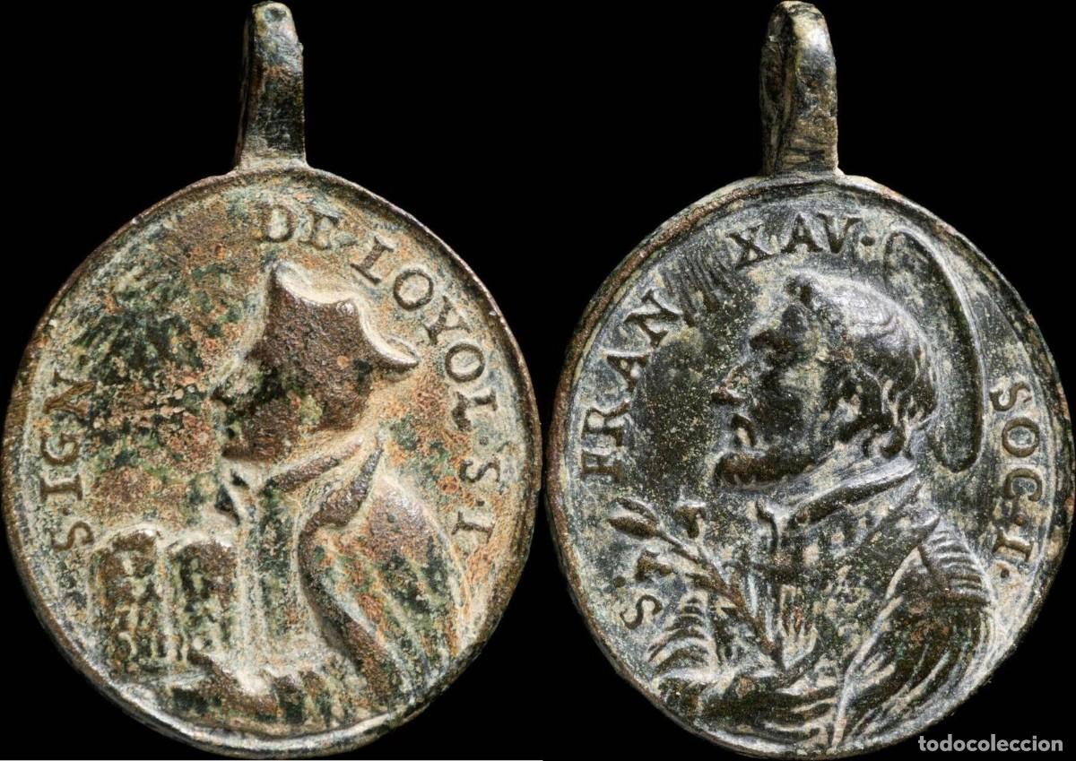 Oggetti Antichi: Medalla Siglos XVI-XVII, S. Ignacio Loyola/S. Francisco Javier - 38x27 mm.