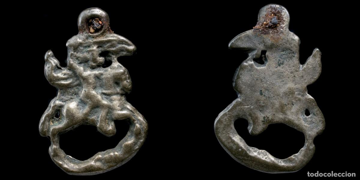 Antig&uuml;edades: Religious Holy XVI-XVII centuries, 26X17 mm.