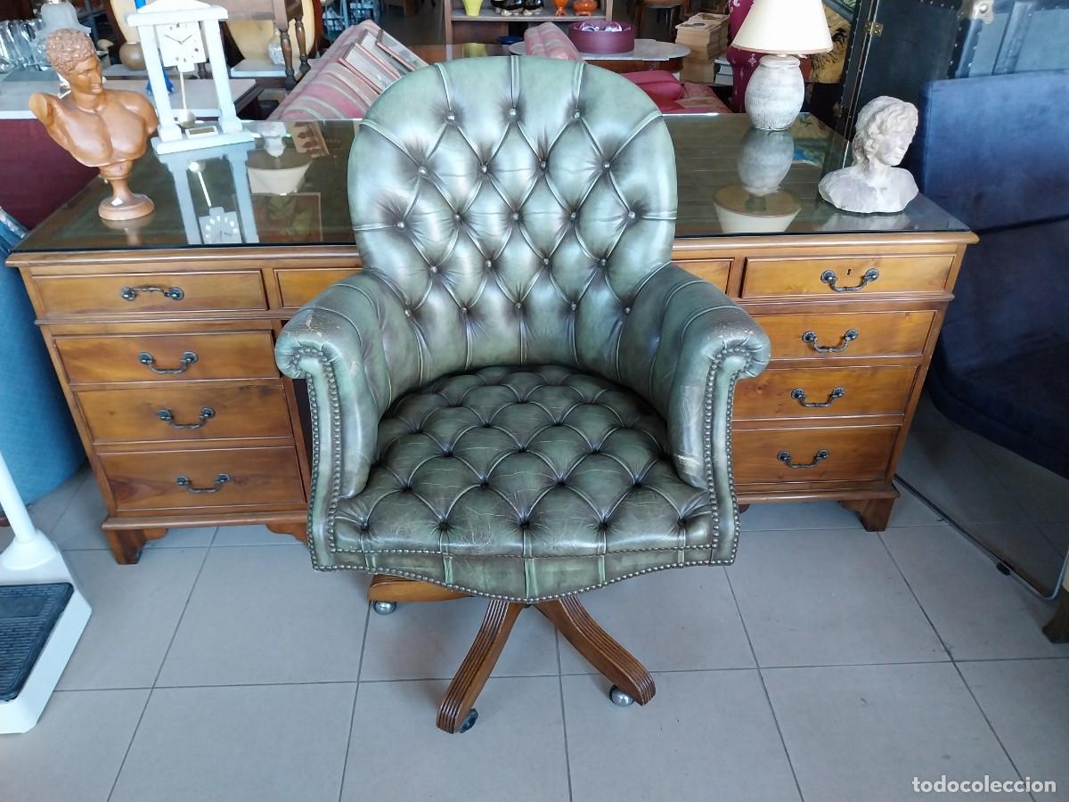 Antiguidades: -- MESA DE DESPACHO EN MADERA MACIZA -- SOLO RECOGIDA -- PONTEVEDRA - GALICIA --