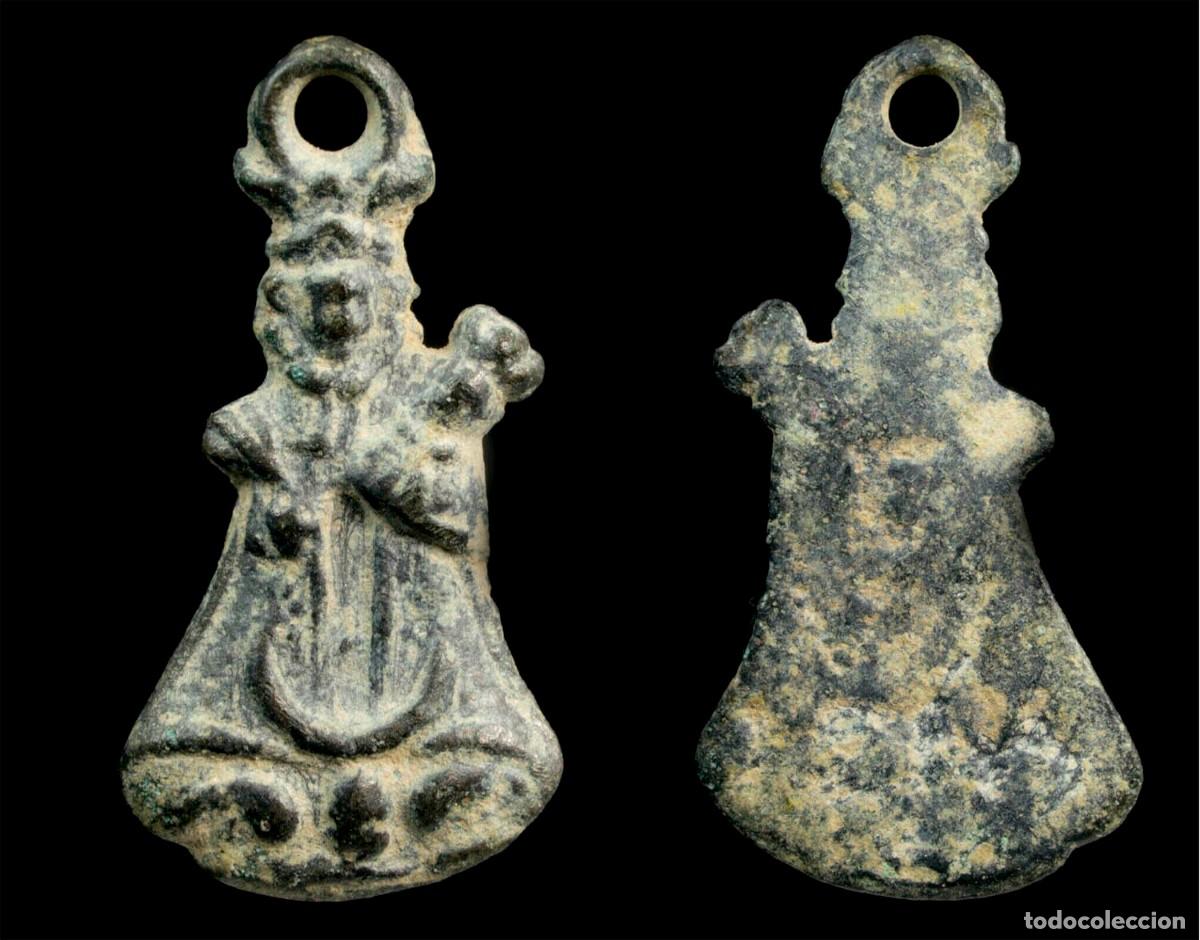 Antig&uuml;edades: Figurated Medal XVI-XVII centuries, V. Valdejimena - 30x15 mm.