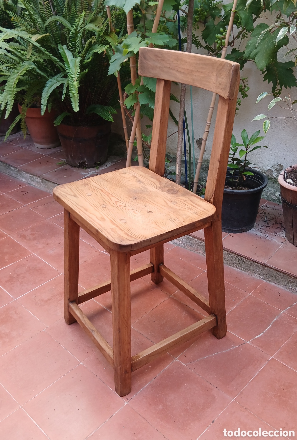 Antig&uuml;edades: Silla de madera, de nogal - Foto 2