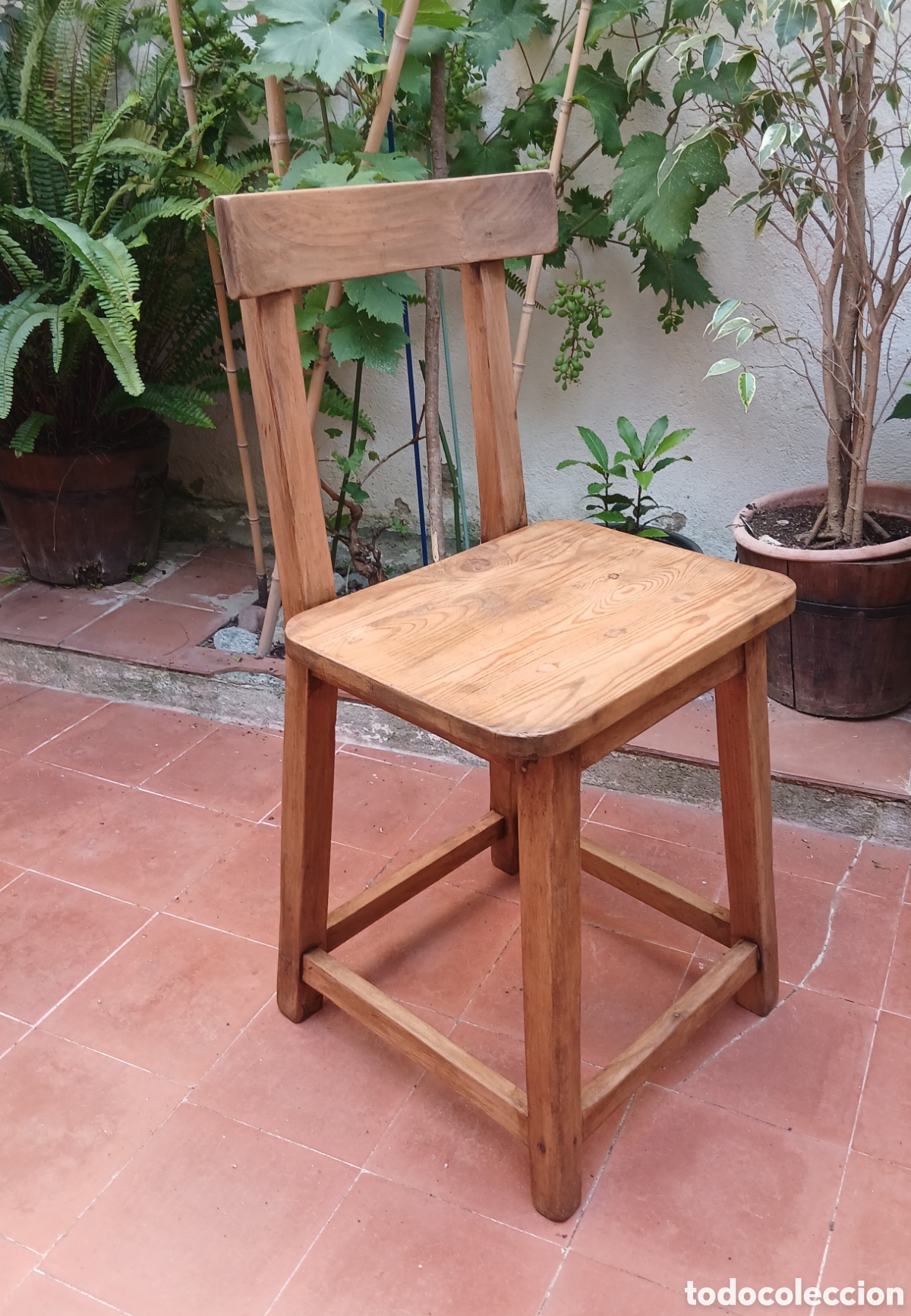 Antig&uuml;edades: Silla de madera, de nogal - Foto 3