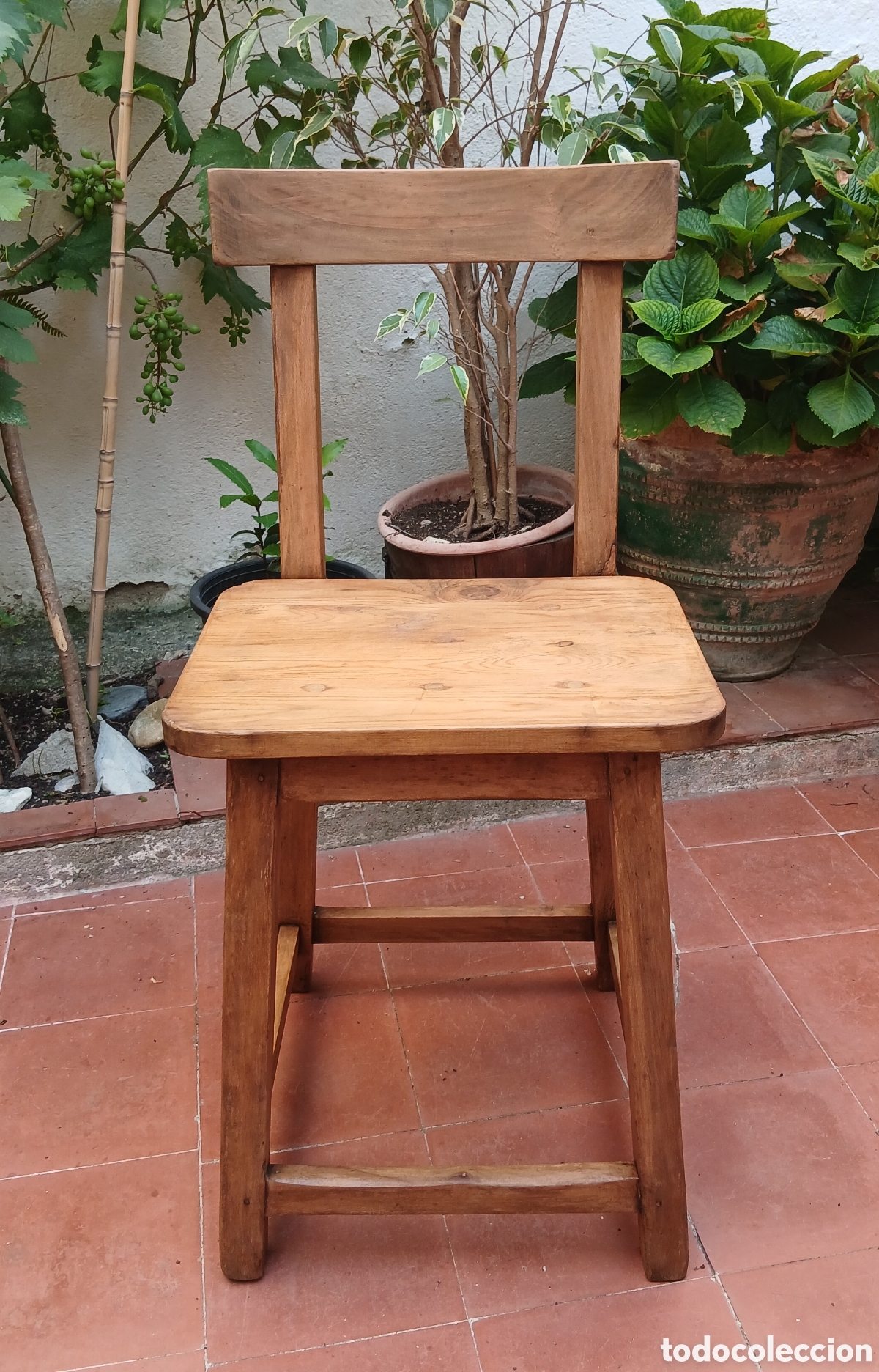 Antig&uuml;edades: Silla de madera, de nogal - Foto 1