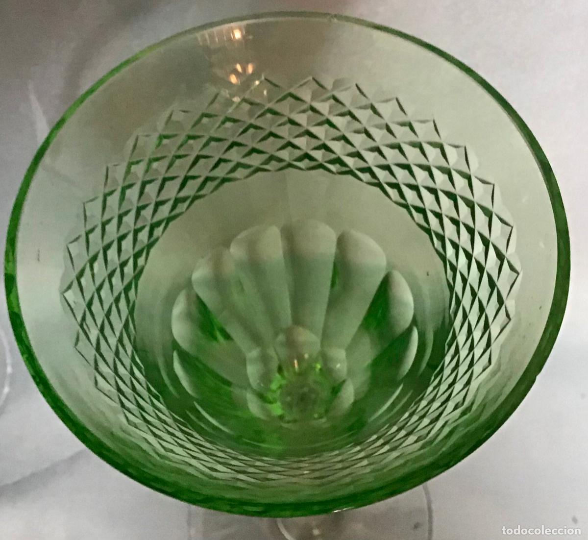 Antig&uuml;edades: CONJUNTO DE COPAS DE CRISTAL - Foto 2