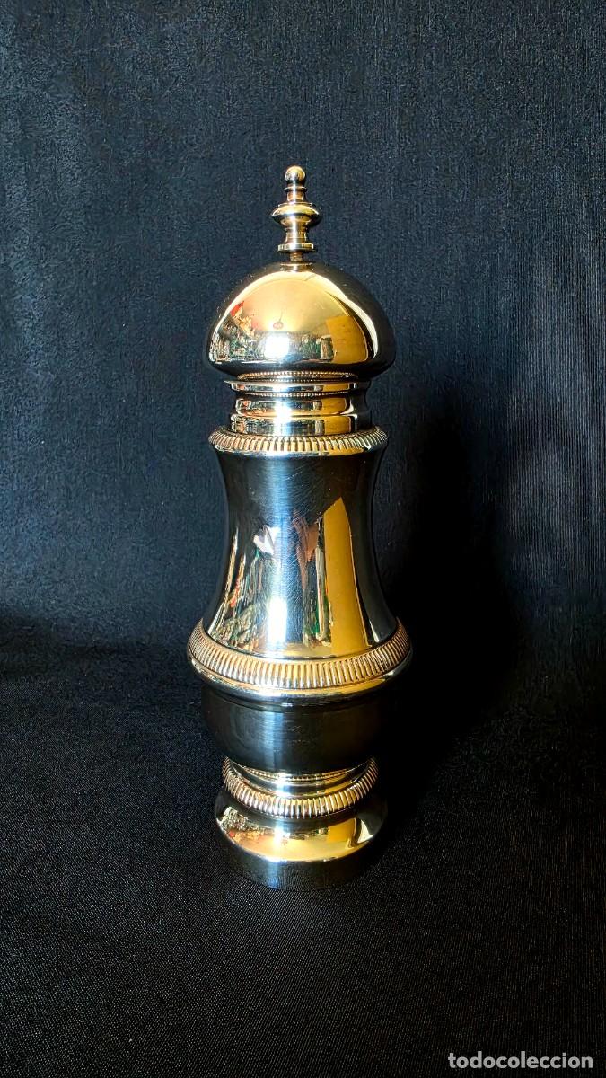 Antig&uuml;edades: Molinillo De Pimienta Antiguo Franc&eacute;s Metal Plateado Estilo Regencia Balustre Vintage De Lujo 1950