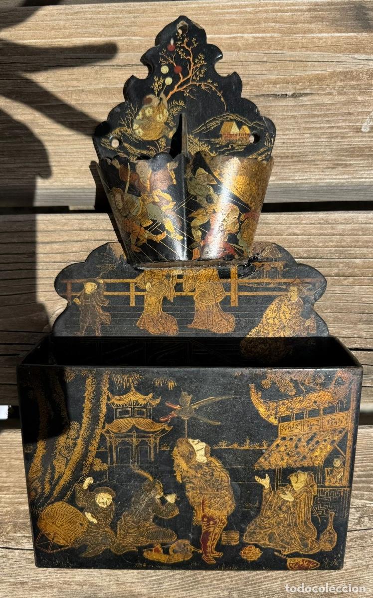 Antig&uuml;edades: Colgador de papel pared motivos Jap&oacute;n Napole&oacute;n III oriente papier mache japonismo s XIX 30cms