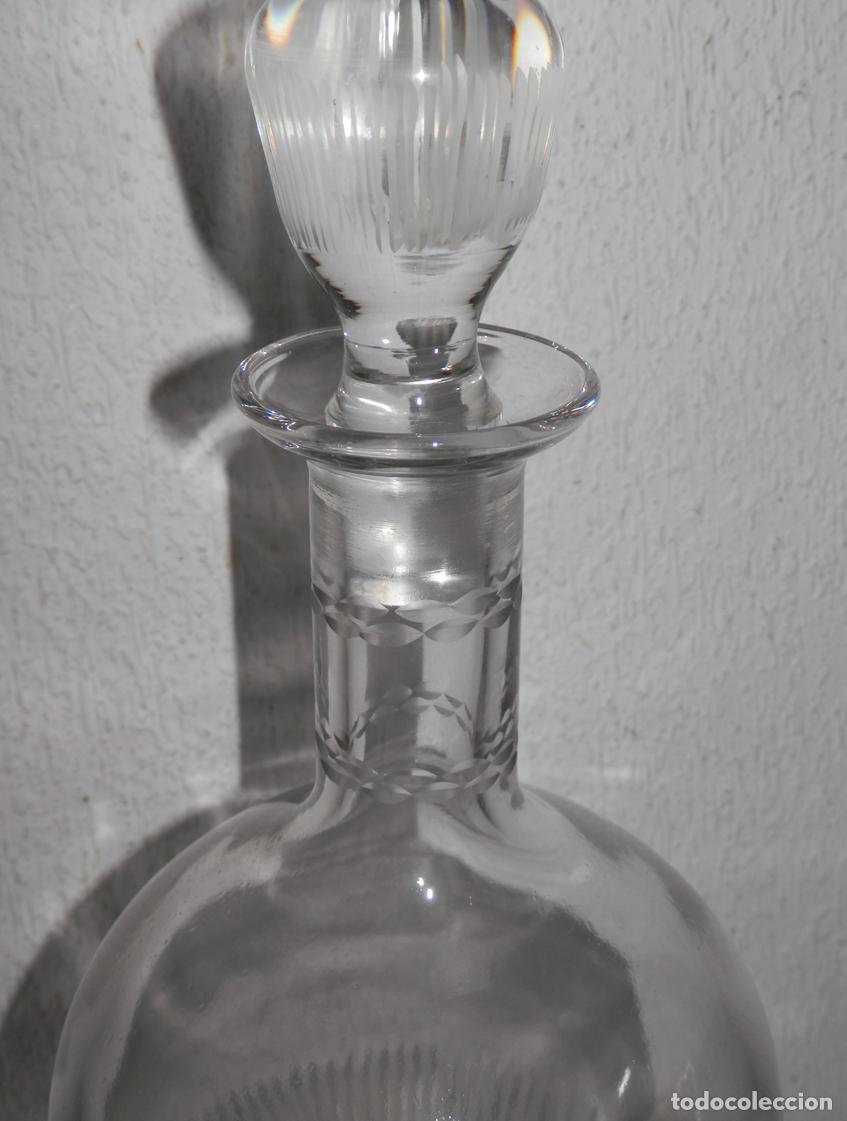 Antig&uuml;edades: BOTELLA VINTAGE EN CRISTAL - Foto 2