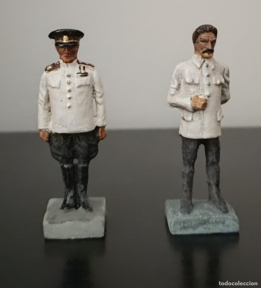 Antig&uuml;edades: Figuras Durso Stalin y Mariscal Zhukov. Circa 1945.