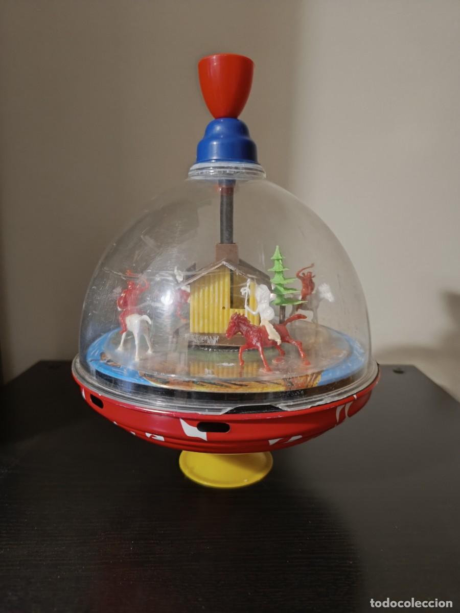 Antig&uuml;edades: Trompo giratorio de juguete vintage a&ntilde;os 60/70
