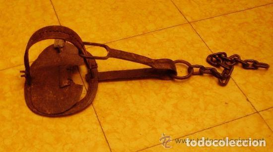 Antig&uuml;edades: ANTIGUO CEPO PARA DECORACI&Oacute;N