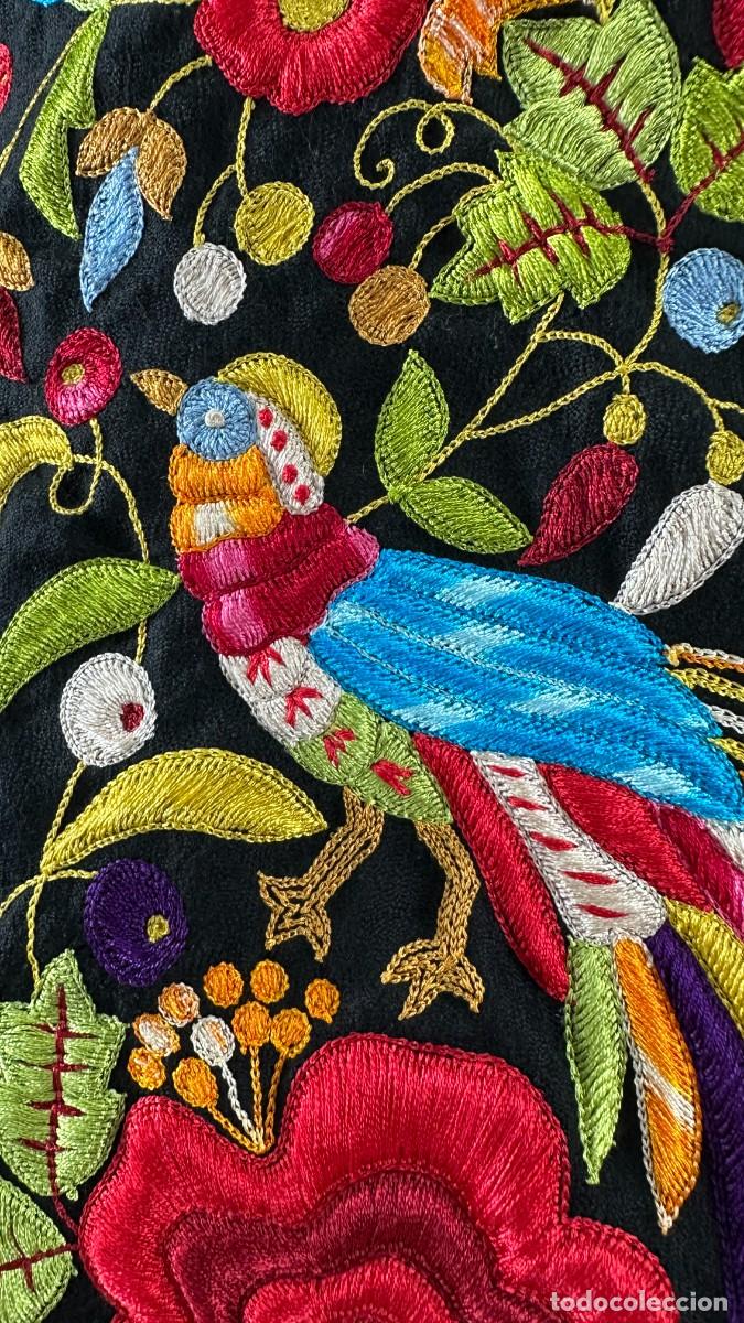 Antig&uuml;edades: Pa&ntilde;uelo o mant&oacute;n del gallo - Foto 10
