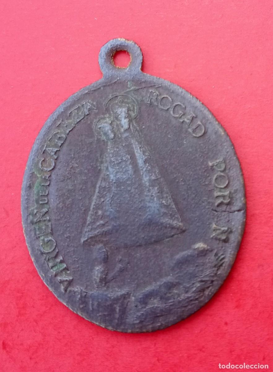 Antig&uuml;edades: Medalla Siglo XIX Virgen de la Cabeza. And&uacute;jar. Ja&eacute;n.