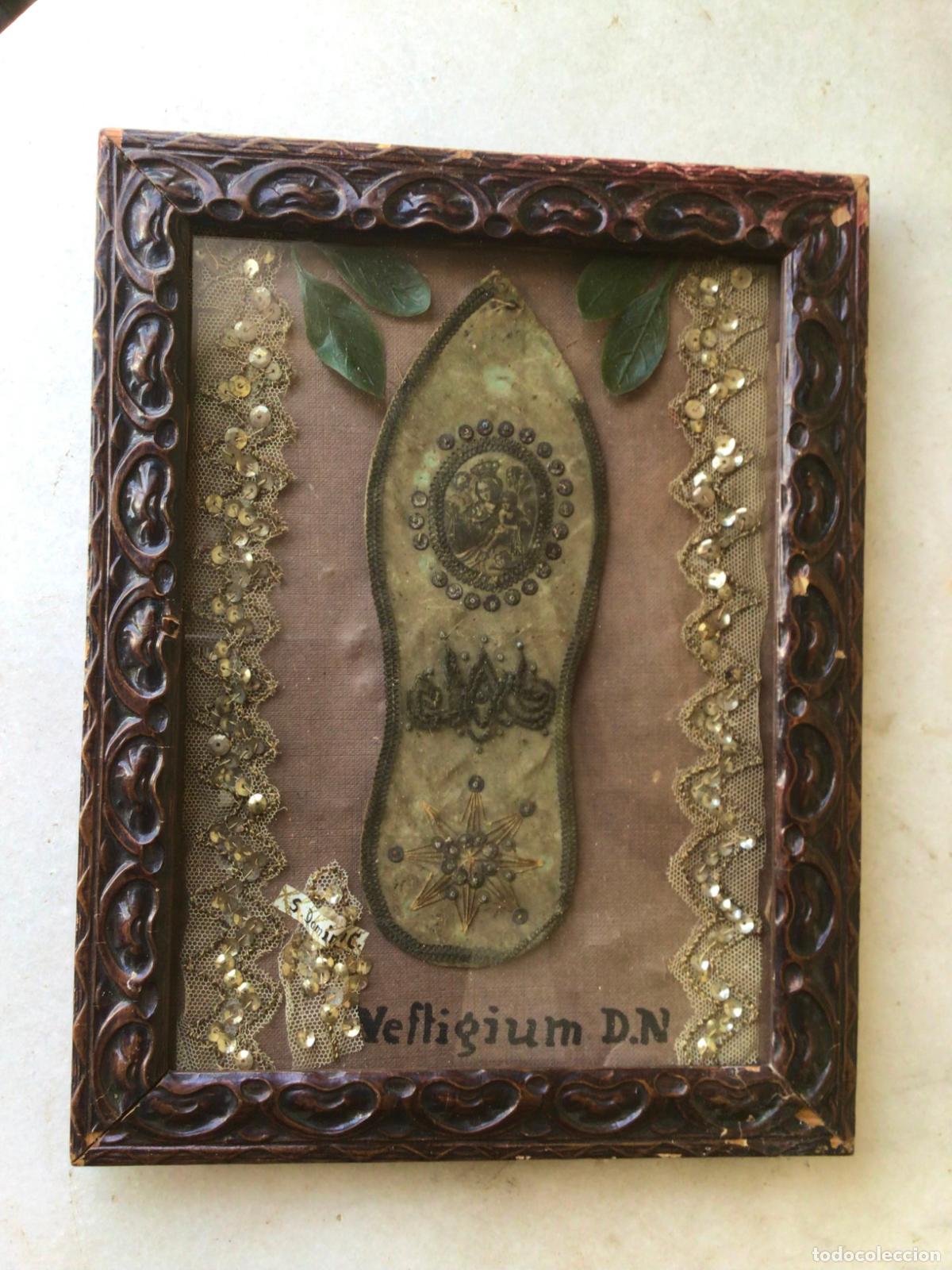 Antig&uuml;edades: ANTIGUO E IMPRESIONANTE RELICARIO , HUELLA PIE DE LA VIRGEN Y RELIQUIA DE UN SANTO ,SIGLO XIX