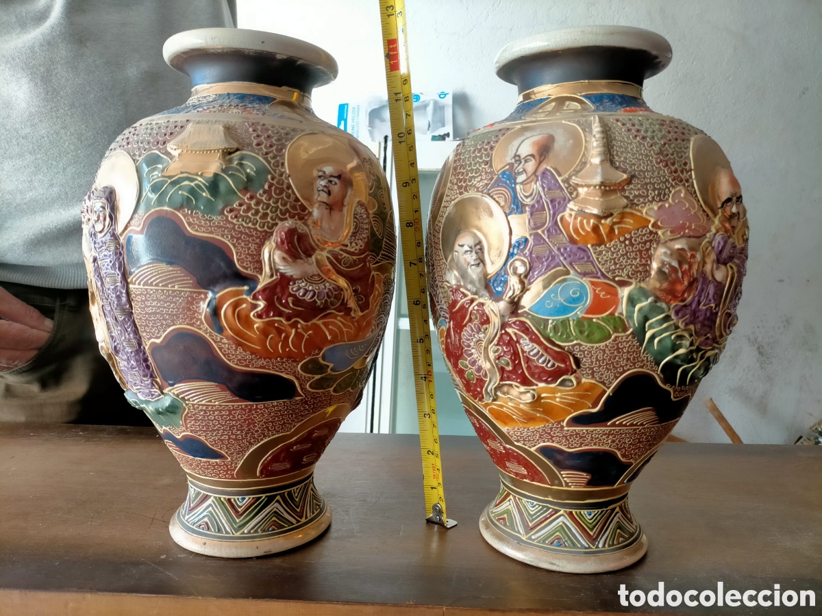 Antiguidades: PAREJA DE JARRONES PORCELANA ESMALTADA MARCAS EN BASE