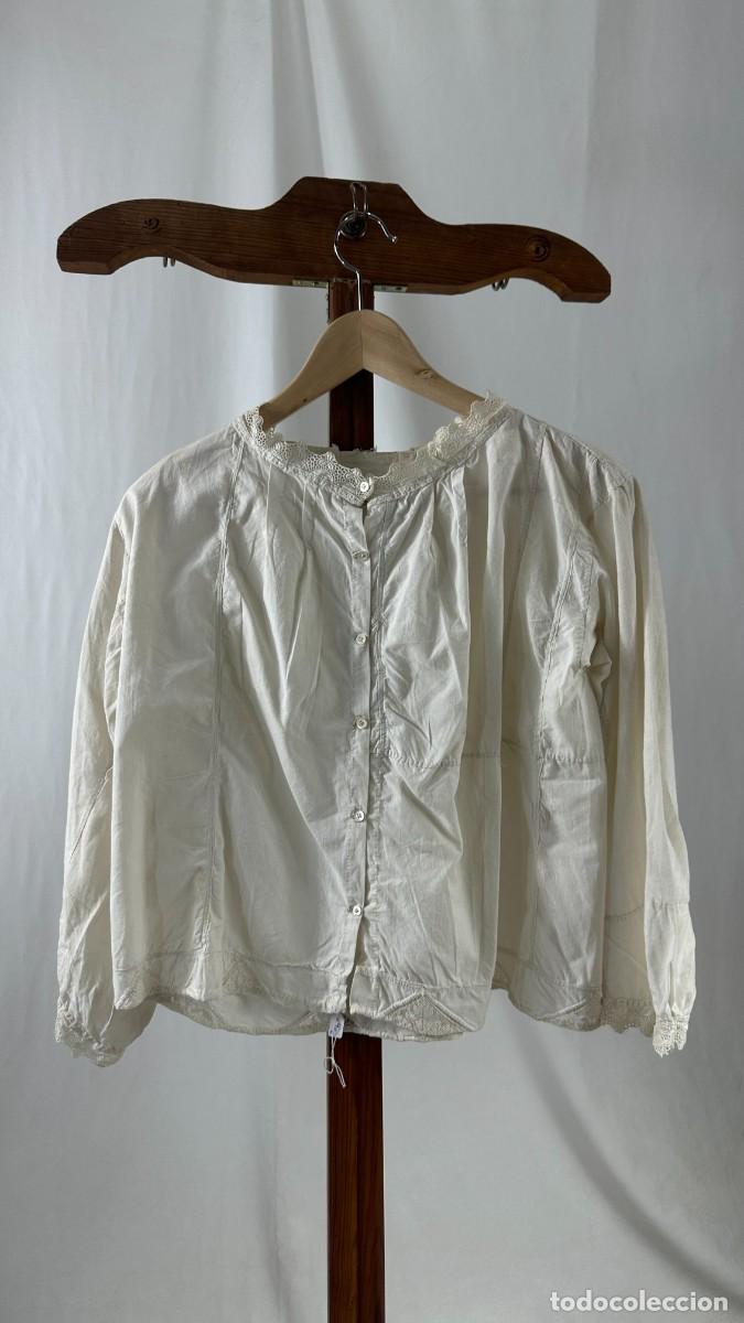 Antig&uuml;edades: Antigua camisa de algod&oacute;n - Foto 1