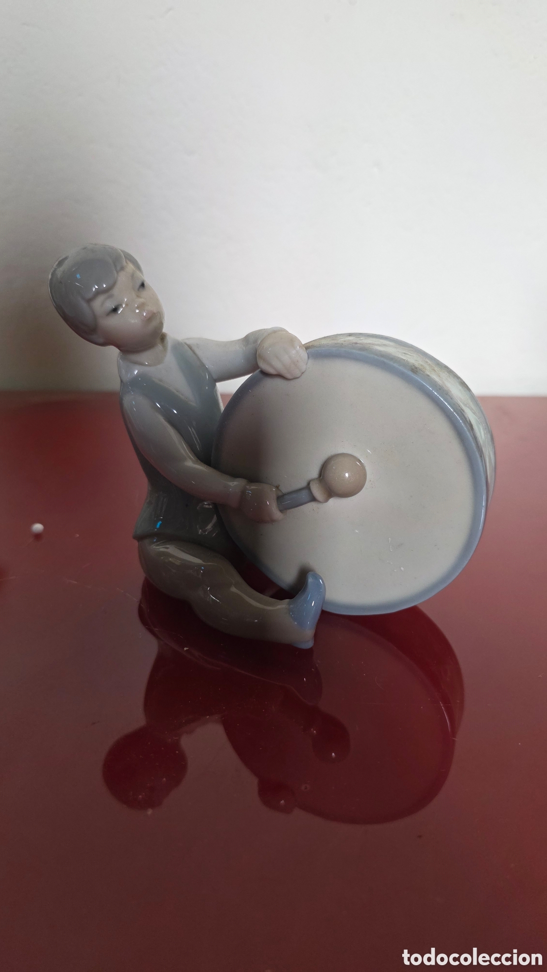 Antiques: Figura porcelana lladro ni&ntilde;o con bombo