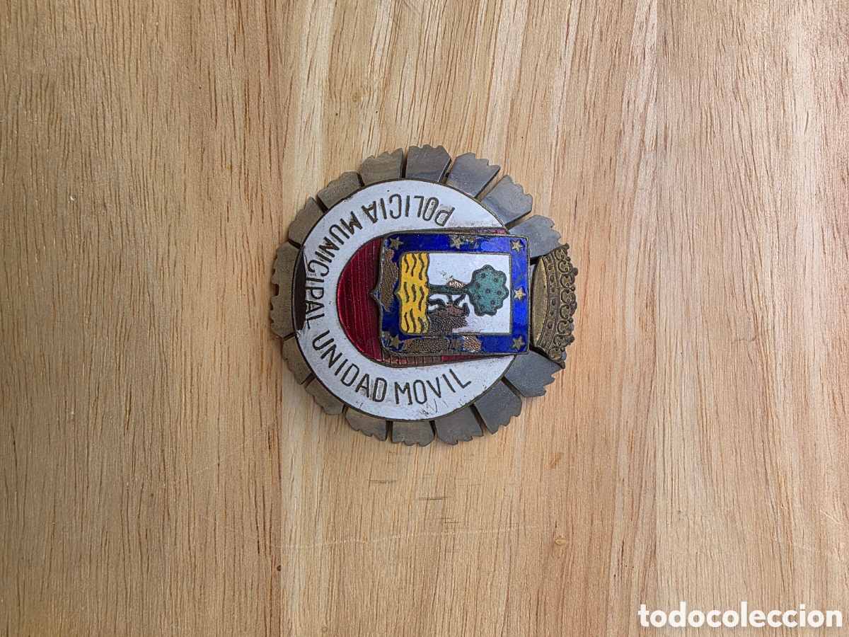 Antig&uuml;edades: Placa Polic&iacute;a Municipal de Madrid &ndash; Unidad M&oacute;vil &ndash; A&ntilde;os 70 &ndash; Original de &eacute;poca