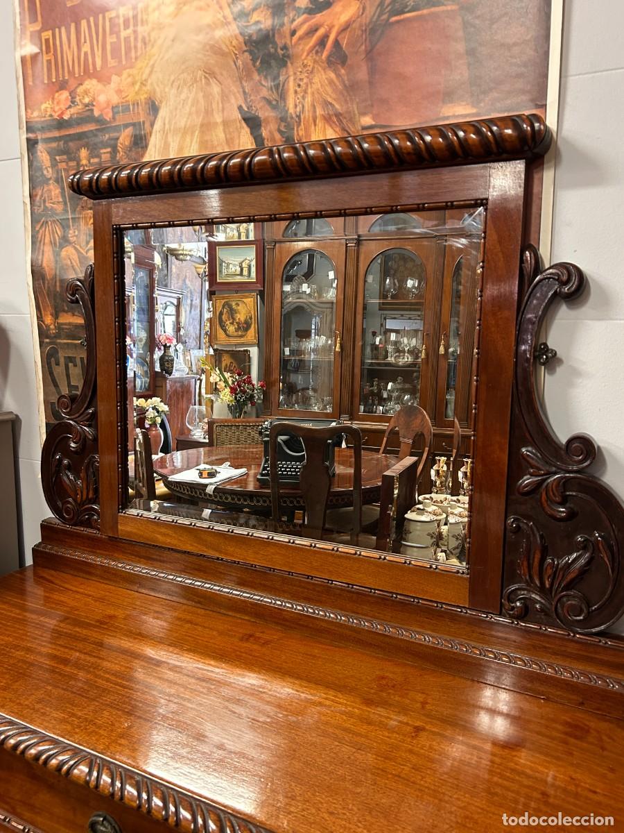 Antig&uuml;edades: C&oacute;moda tocador con espejo - Foto 3