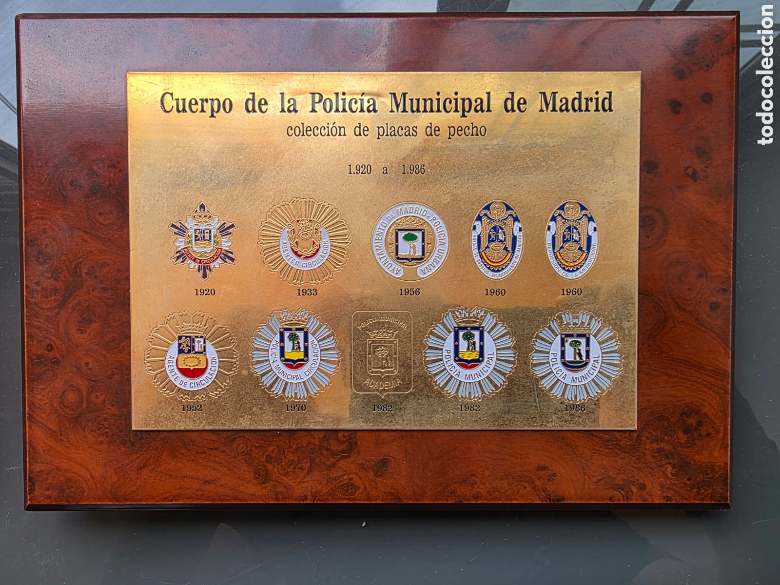Antig&uuml;edades: Cuadro placas de Polic&iacute;a Municipal de Madrid